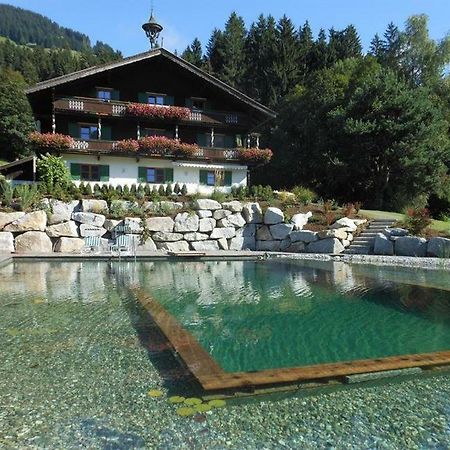 Haus Waldhof Apartment Brixen im Thale Ngoại thất bức ảnh