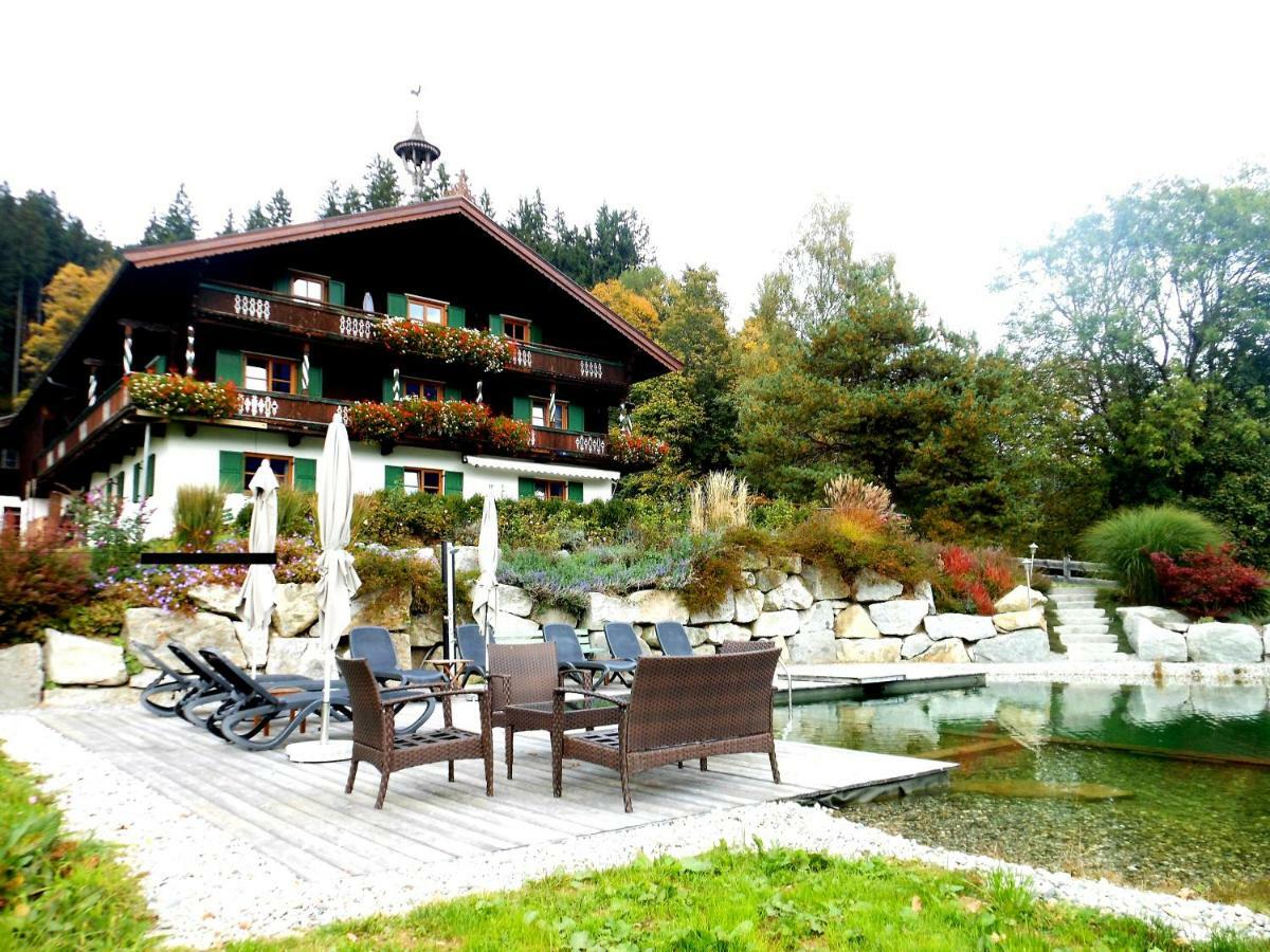 Haus Waldhof Apartment Brixen im Thale Ngoại thất bức ảnh