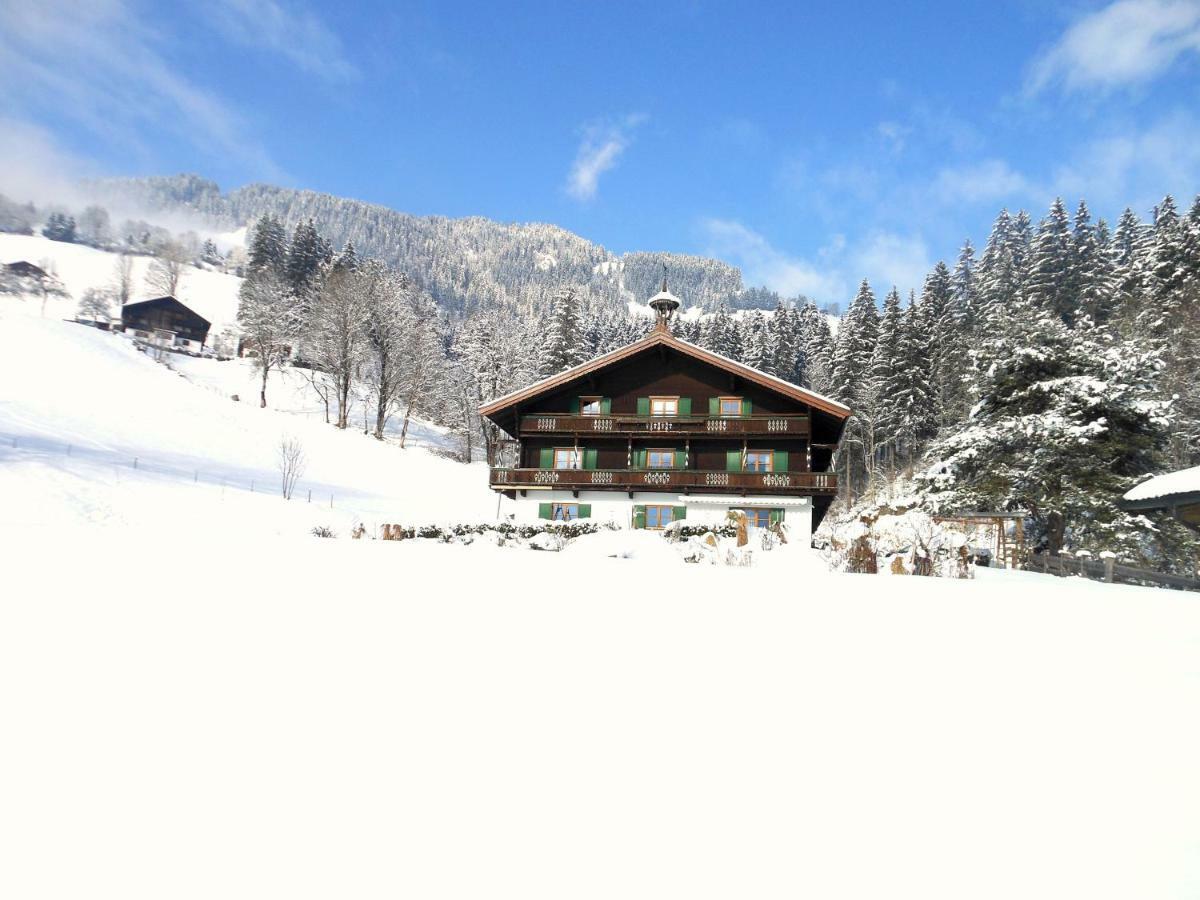 Haus Waldhof Apartment Brixen im Thale Ngoại thất bức ảnh
