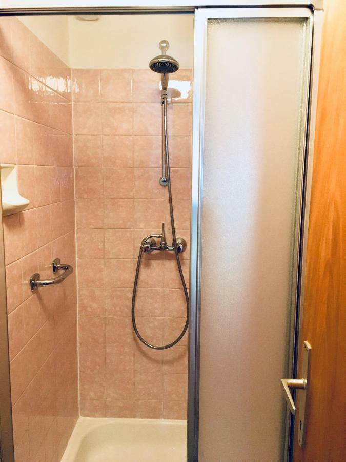 Haus Waldhof Apartment Brixen im Thale Ngoại thất bức ảnh
